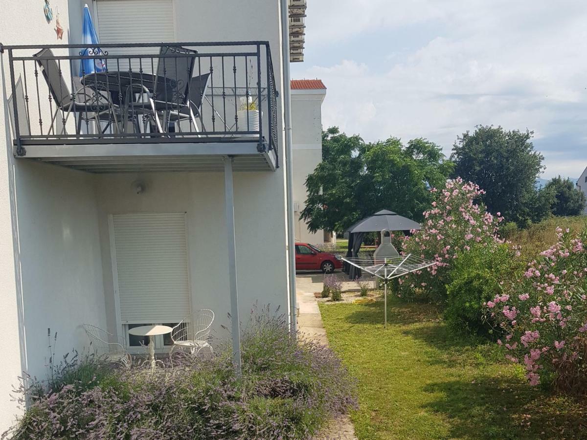 Sunset Apartments Zaton ザトン エクステリア 写真
